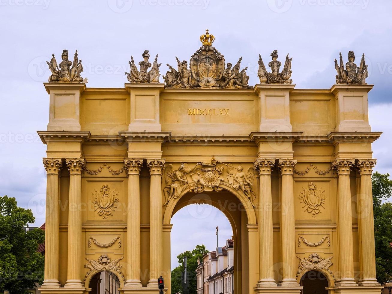 hdr brandenburger tor in potsdam berlin foto