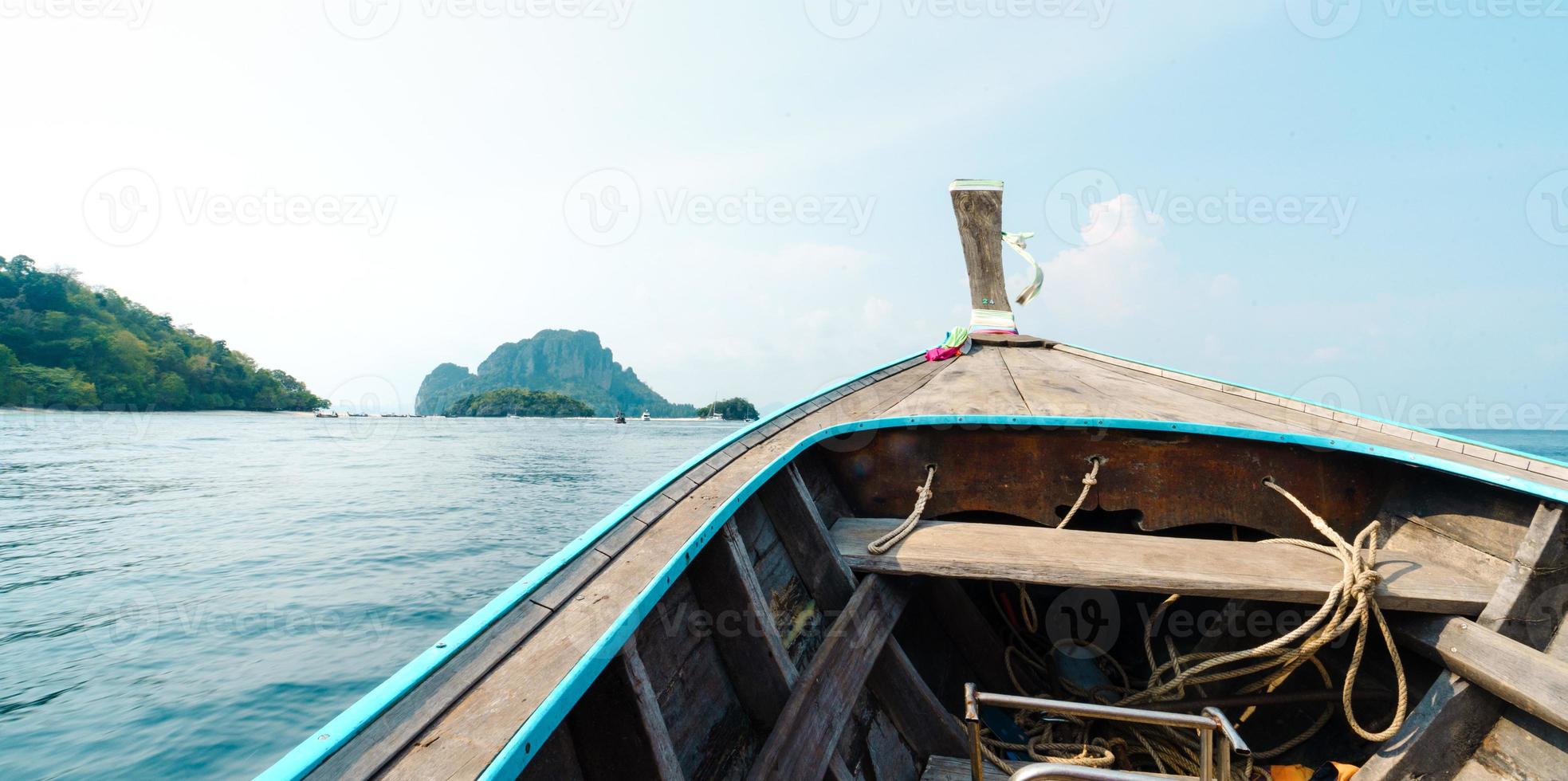 Bootsfahrten auf den Meeren und Inseln, Reisen mit einem Langheckboot foto