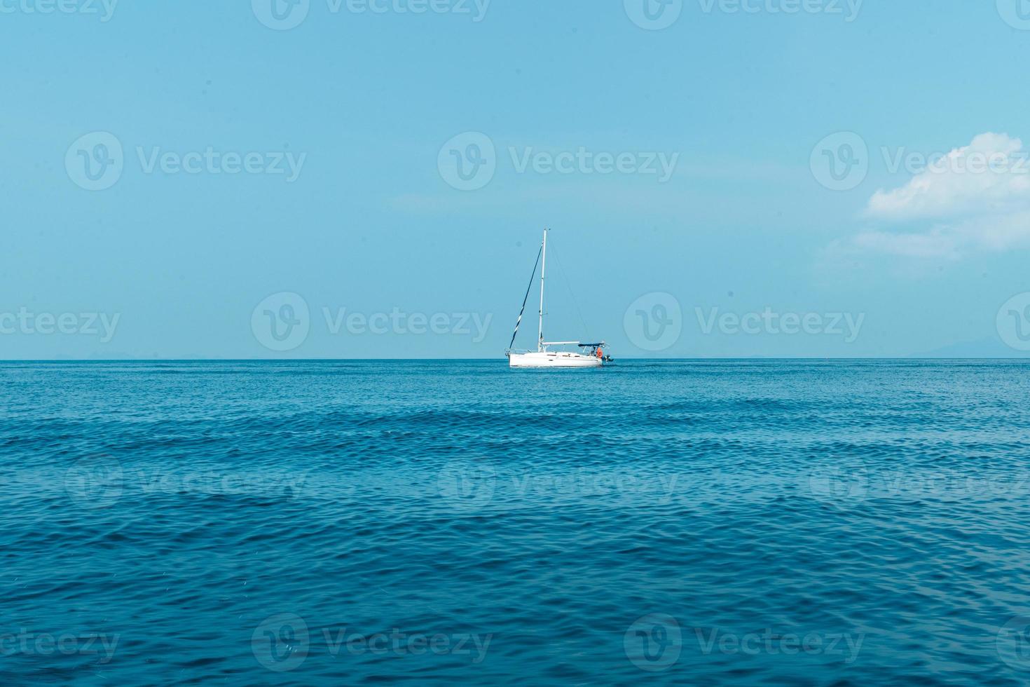 Bootsfahrten auf den Meeren und Inseln, Reisen mit einem Langheckboot foto