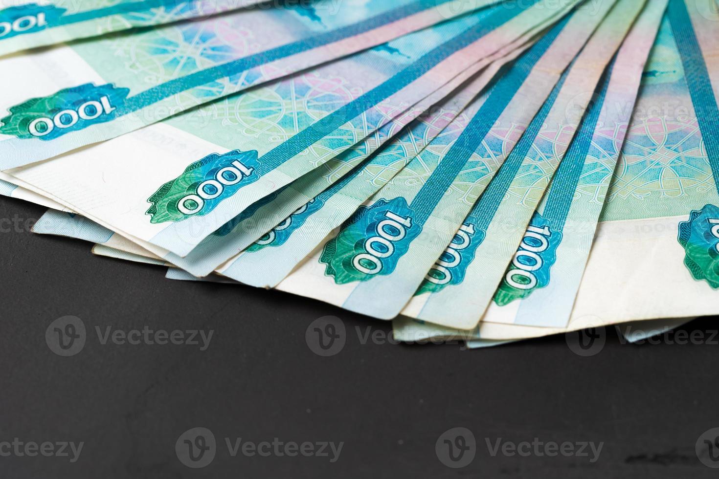 Nahaufnahmefoto der russischen Rubel. Finanz- und Geschäftskonzept foto