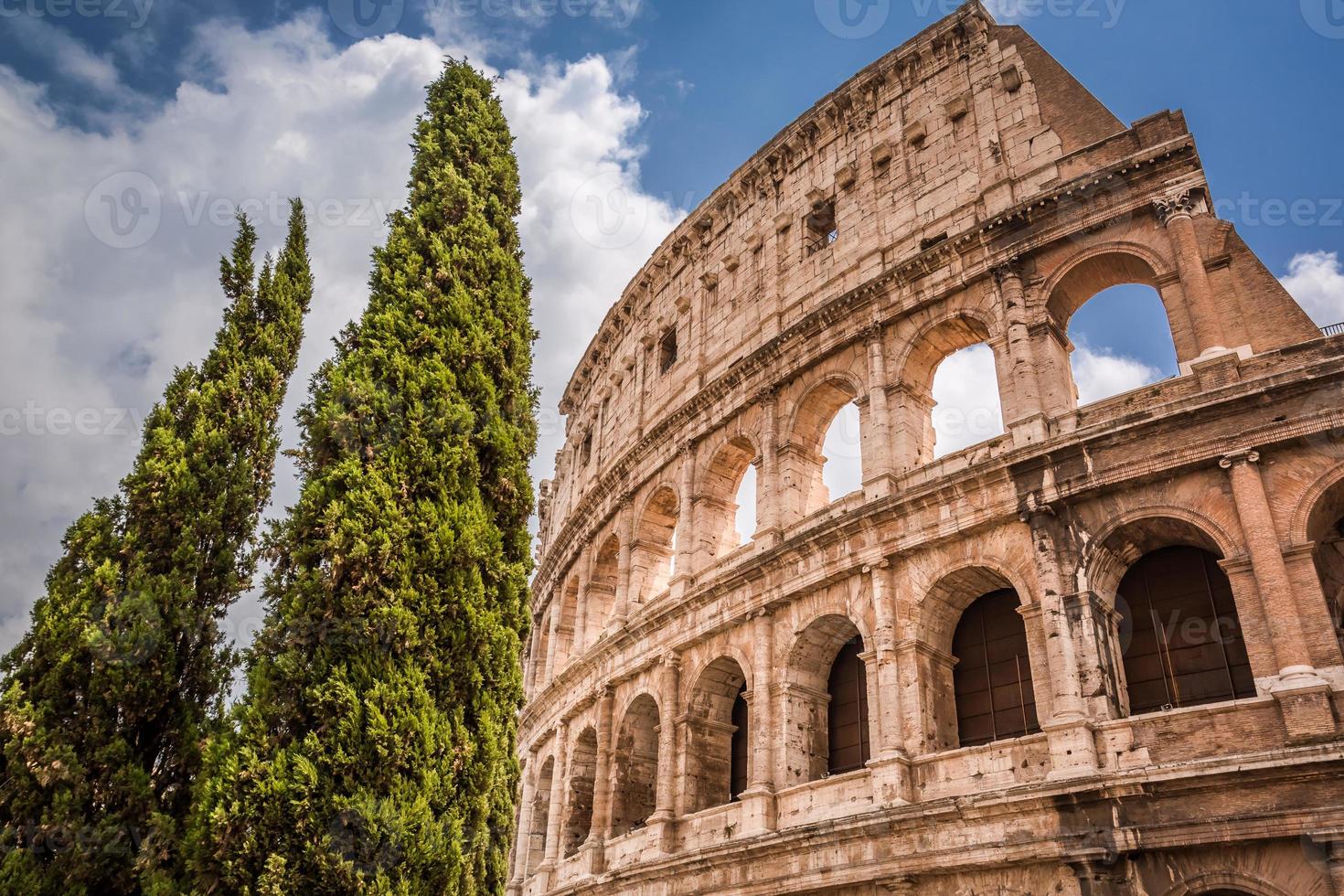 schönes Kolosseum in Rom, Italien foto