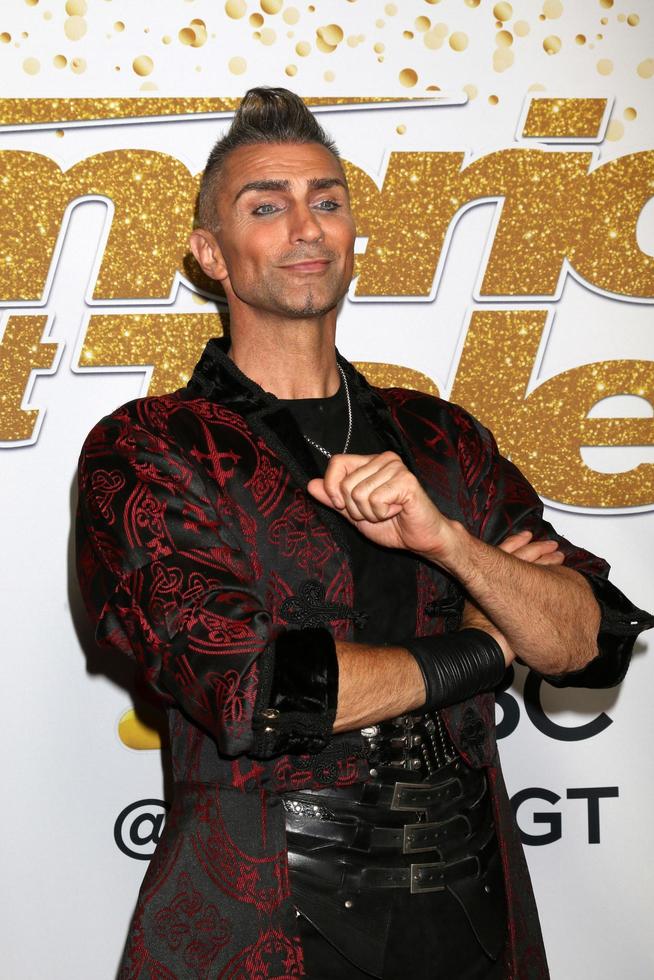 los angeles 28. aug, aaron crow at the americas got talent live show roter teppich im dolby theatre am 28. august 2018 in los angeles, ca foto