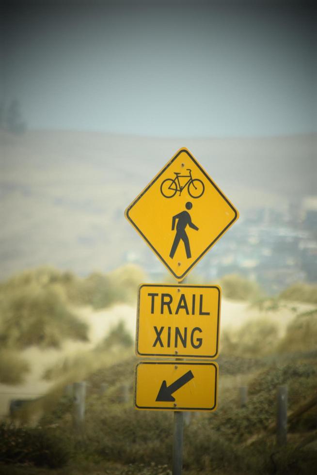 US-Straßenschilder Trail Xing foto