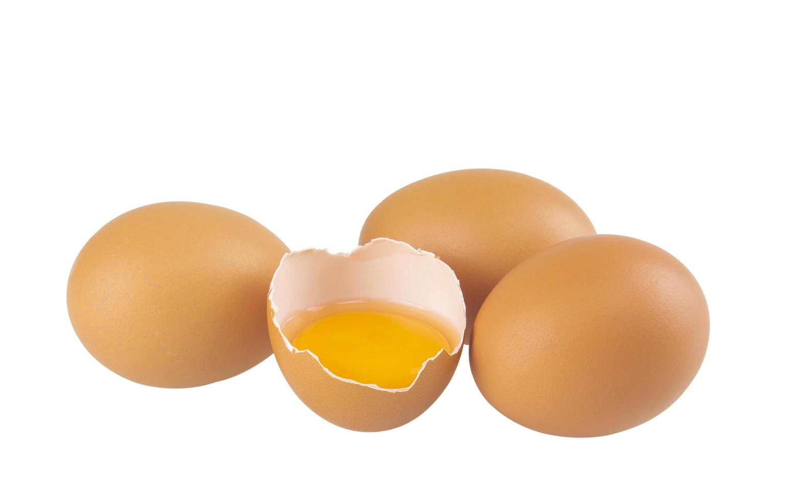 Eier isoliert auf weißem Hintergrund mit Beschneidungspfad foto