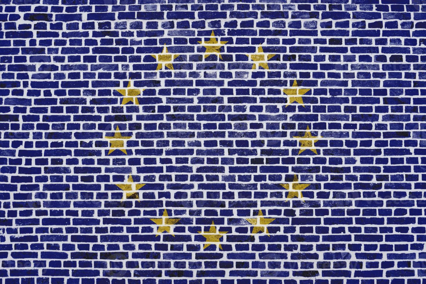 Flagge der Europäischen Union auf eine Mauer gemalt foto