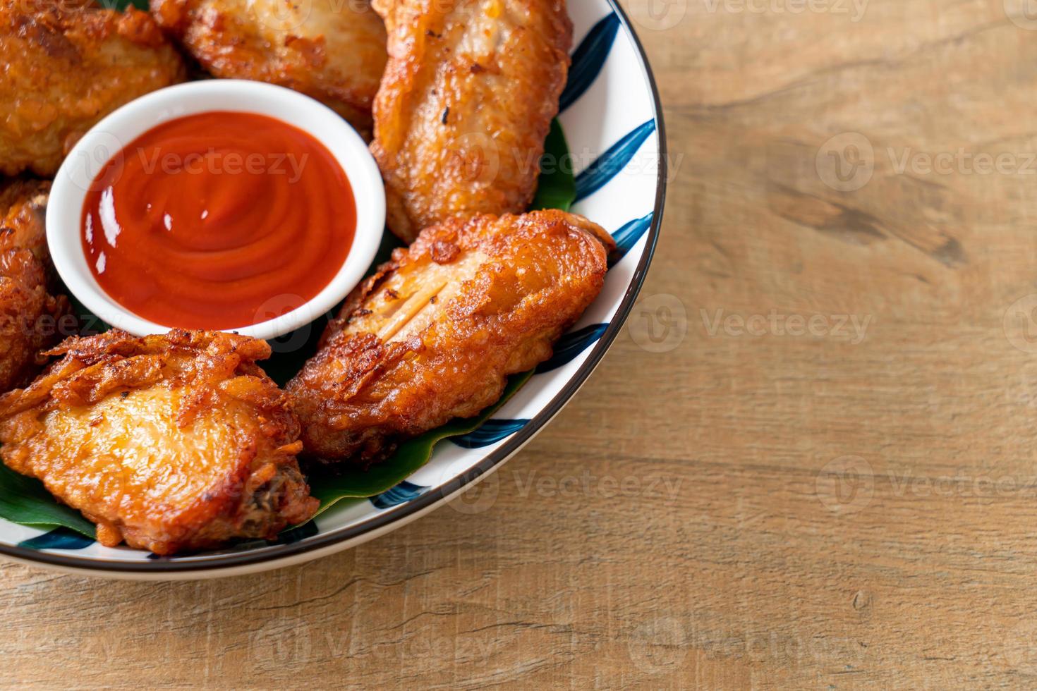 knusprig gebratenes Hähnchen mit Fischsauce foto