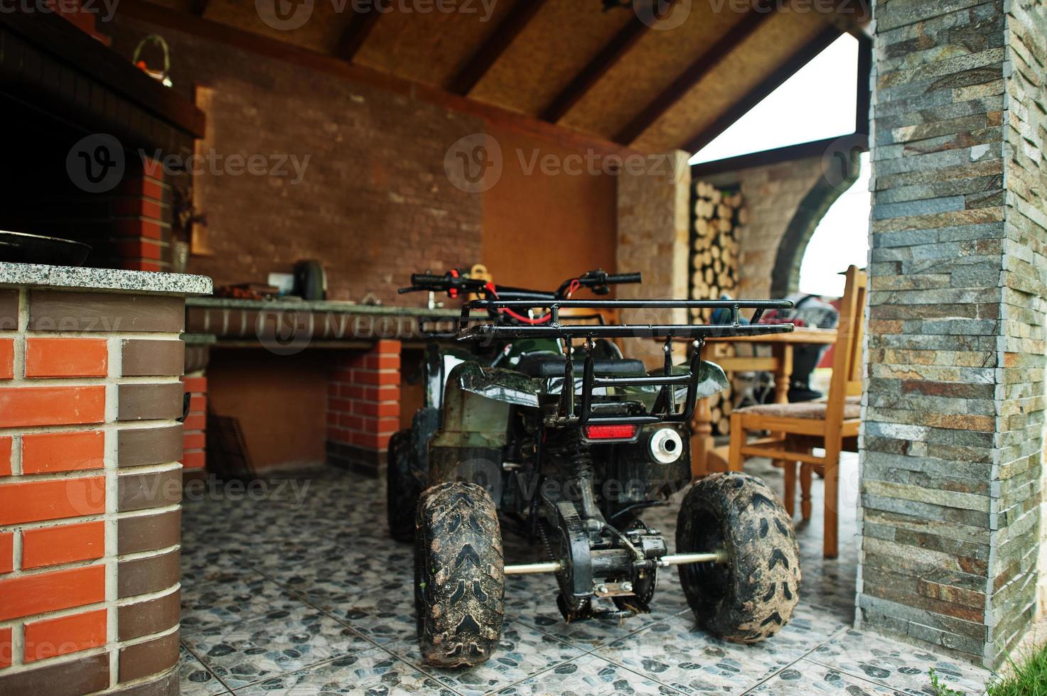 Vierrad-ATV-Quad im Heimgebrauch. foto