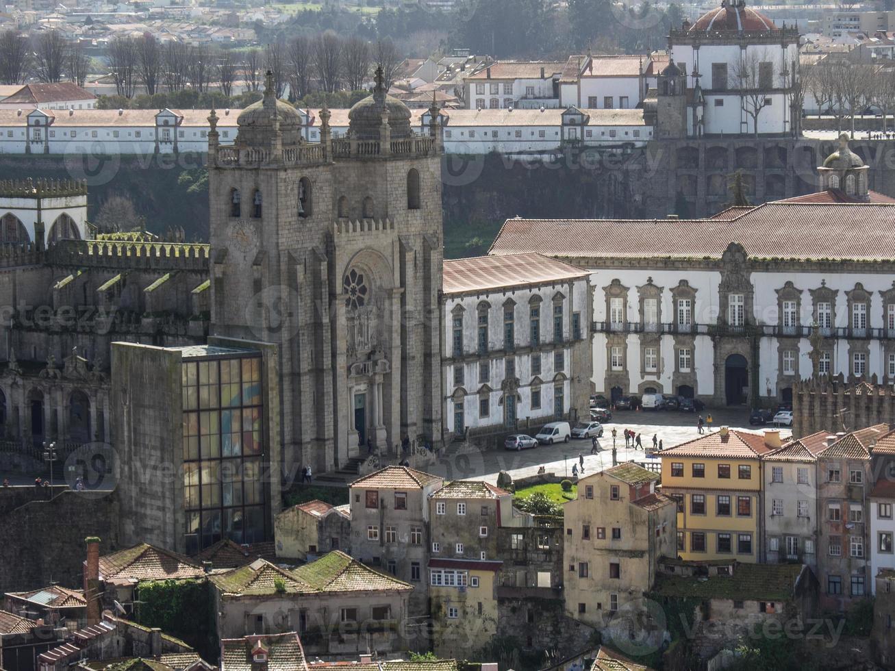 der Fluss Douro und die Stadt Porto foto