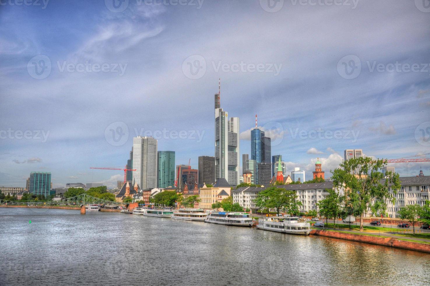 Wolkenkratzer in Frankfurt, Hessen, Deutschland foto