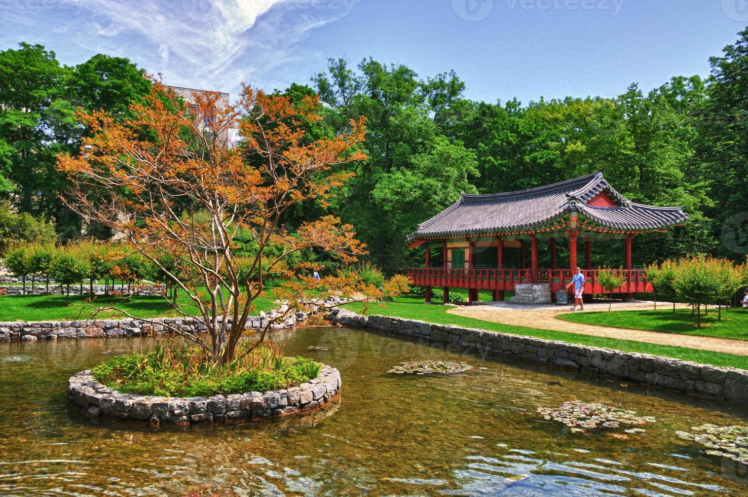 koreanischer garten auf dem uni-campus westend, frankfurt am main, hessen, deutschland foto