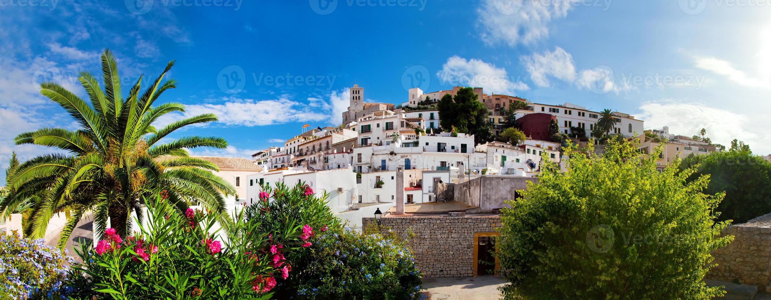 Panorama von Ibiza, Spanien foto