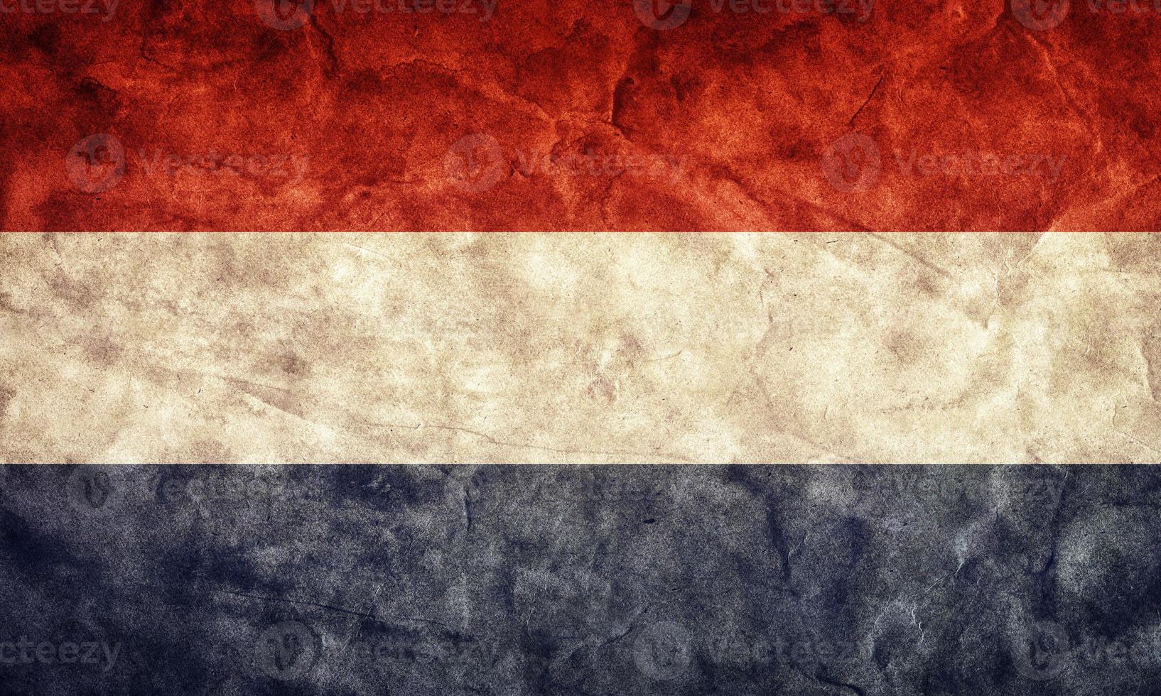 niederländische Grunge-Flagge. Artikel aus meiner Vintage-Retro-Flaggen-Sammlung foto