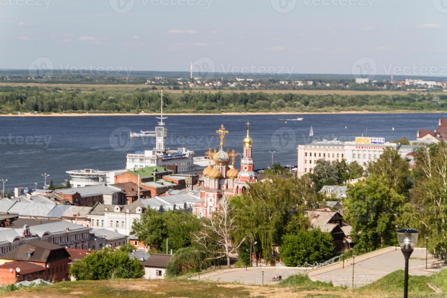 Sommeransicht des historischen Viertels von Nischni Nowgorod. Russland foto