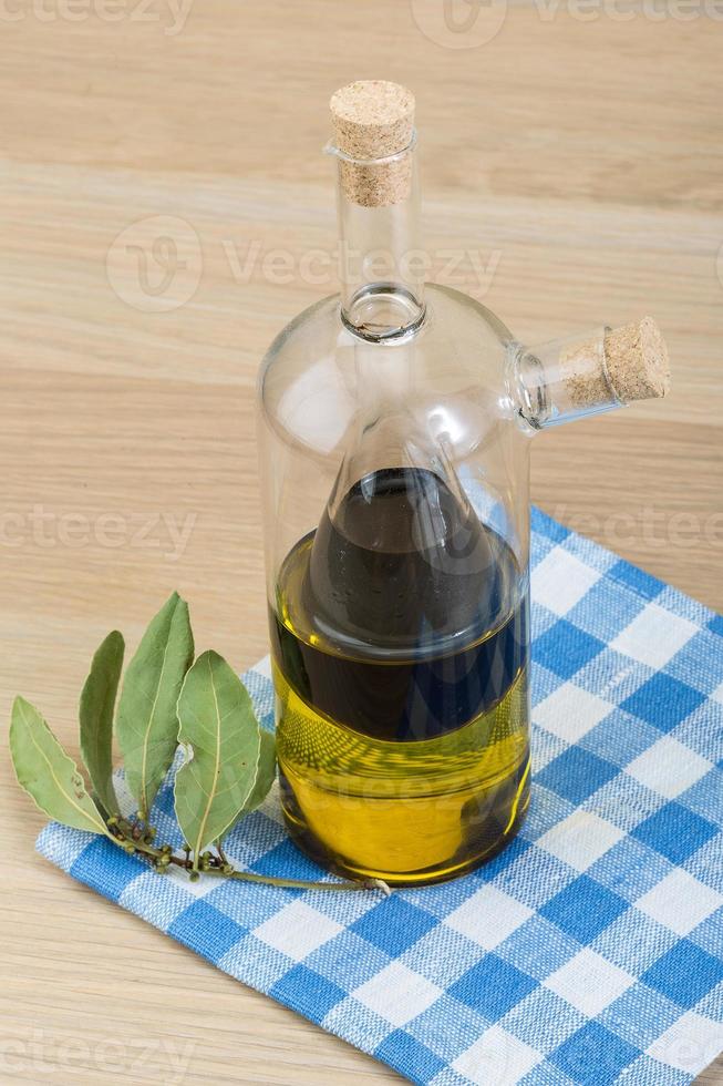 Essig und Olivenöl foto
