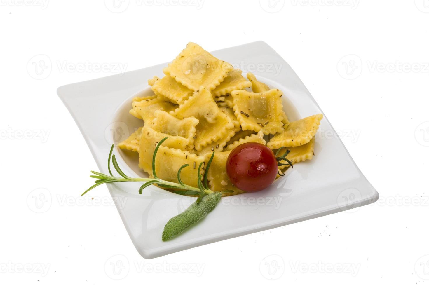 Ravioli mit Kräutern foto