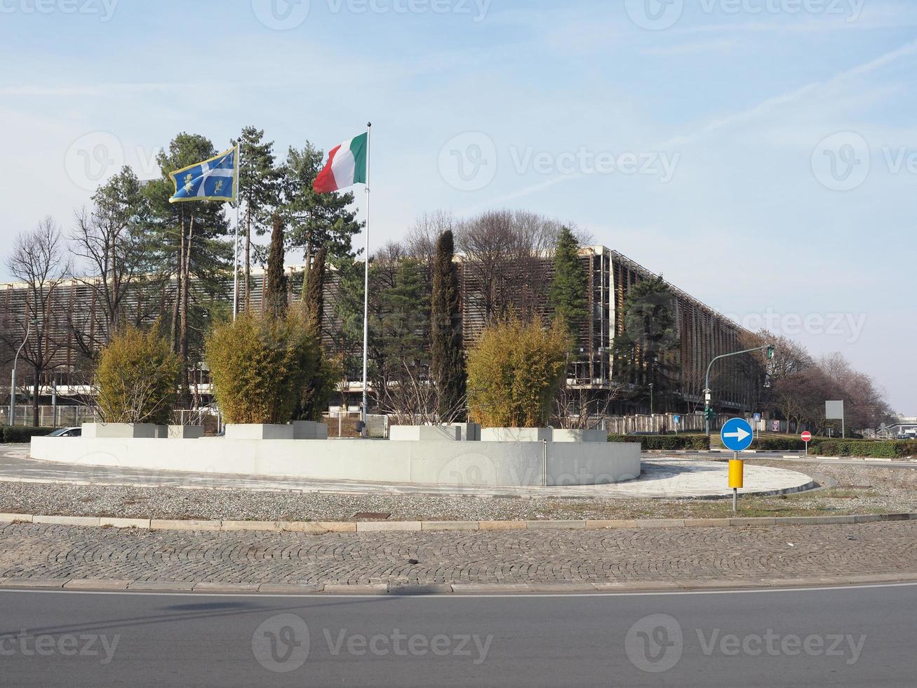 Palazzo del Lavoro in Turin foto