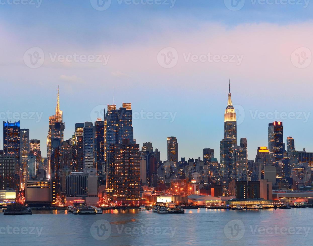 Sonnenuntergang in New York City foto