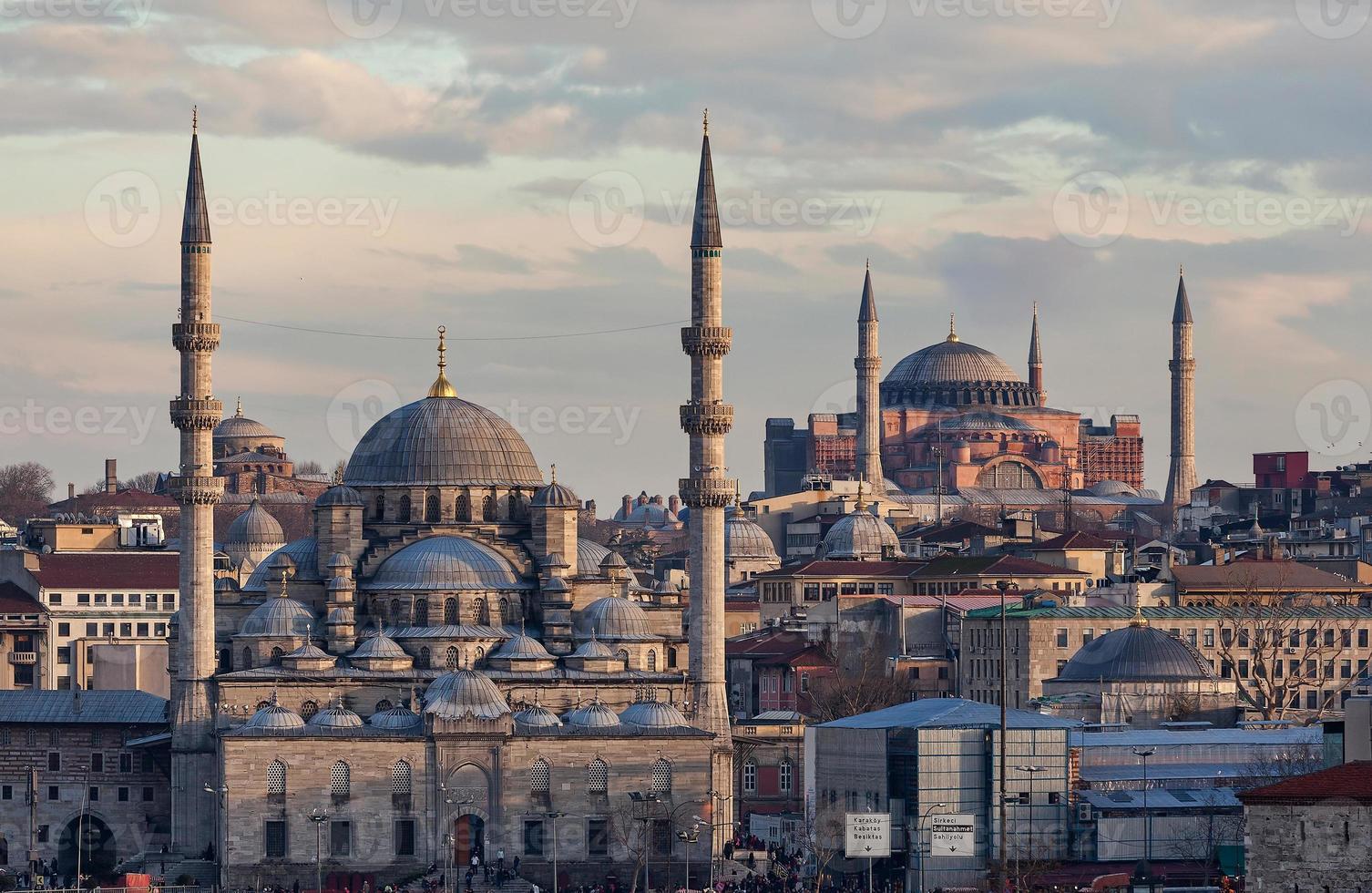 neue Moschee und Hagia Sophia foto