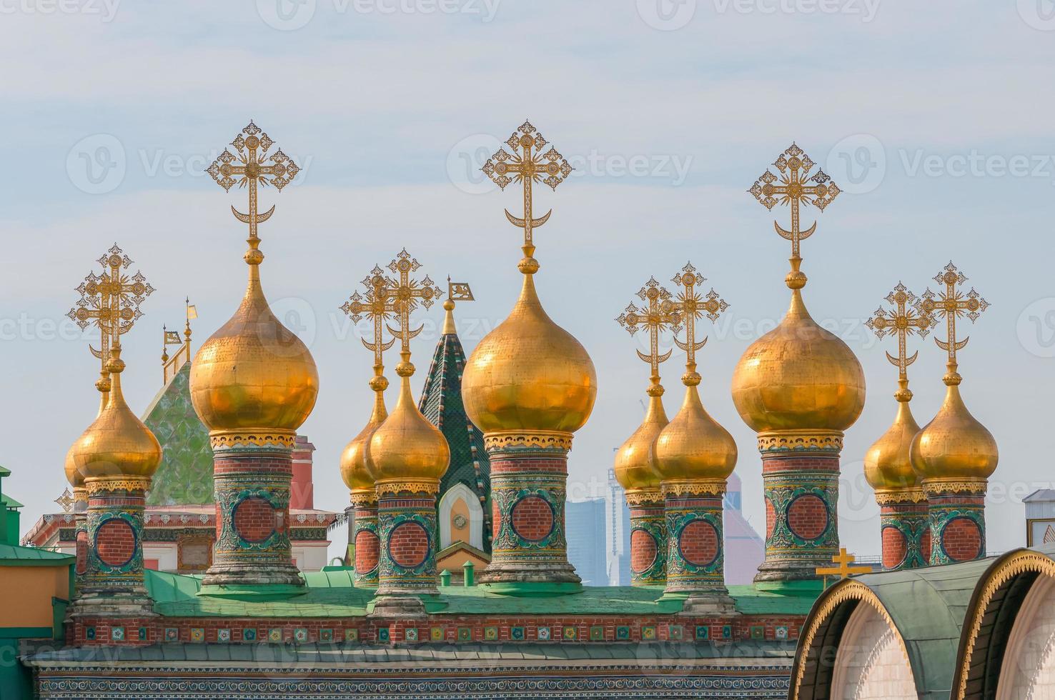 Kuppeln terem Palastkirchen, Tempel der Ablagerung Robe, Moskauer Kreml foto