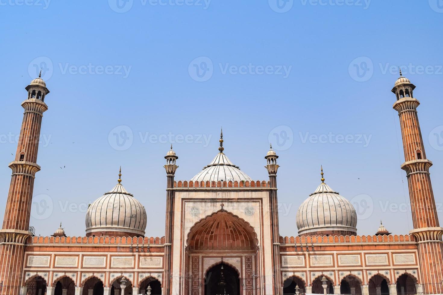 architektonisches detail der jama masjid moschee, alt-delhi, indien, die spektakuläre architektur der großen freitagsmoschee jama masjid in delhi 6 während der ramzan-saison, die wichtigste moschee in indien foto