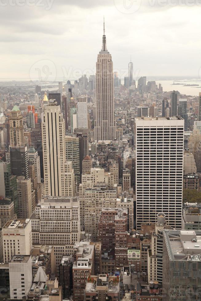 Manhattan mit Empire State Building in New York Cit foto