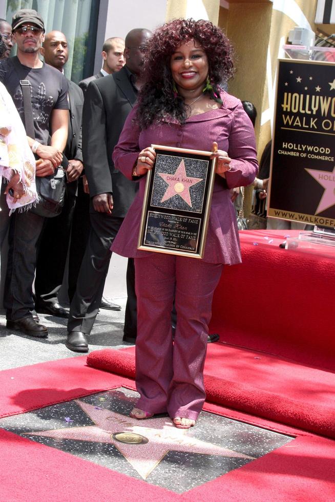 los angeles, 19. mai - chaka kahn bei der chaka kahn hollywood walk of fame star zeremonie auf dem hollywood blvd am 19. mai 2011 in los angeles, ca foto