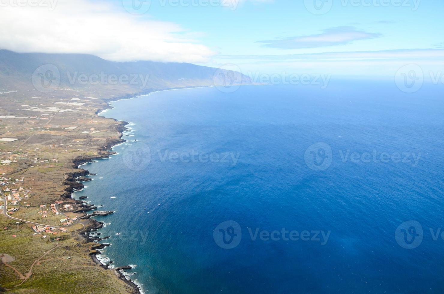 Luftbild über dem Ozean foto