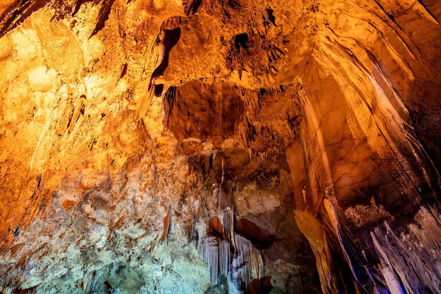 Khao-Bin-Höhle in Ratchaburi, Thailand. foto