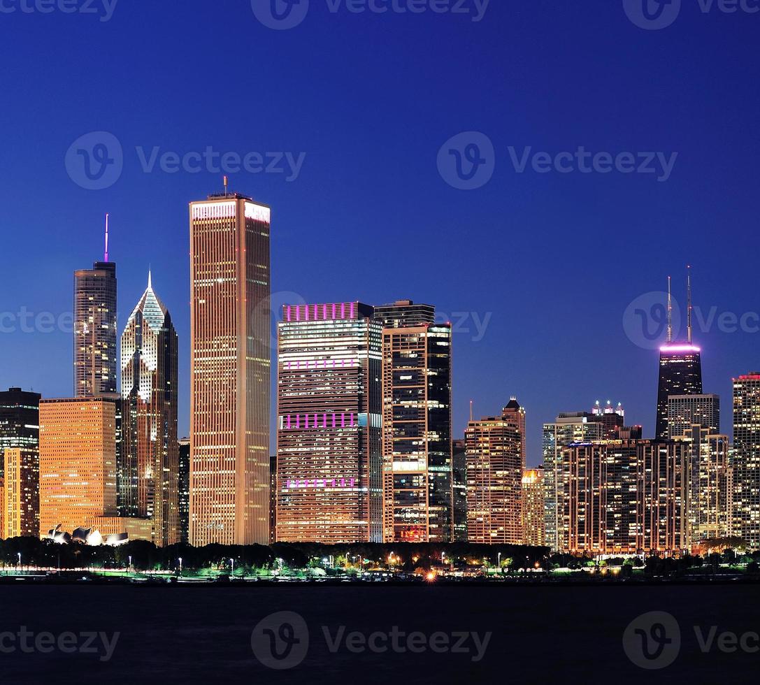 Chicago Skyline in der Abenddämmerung foto