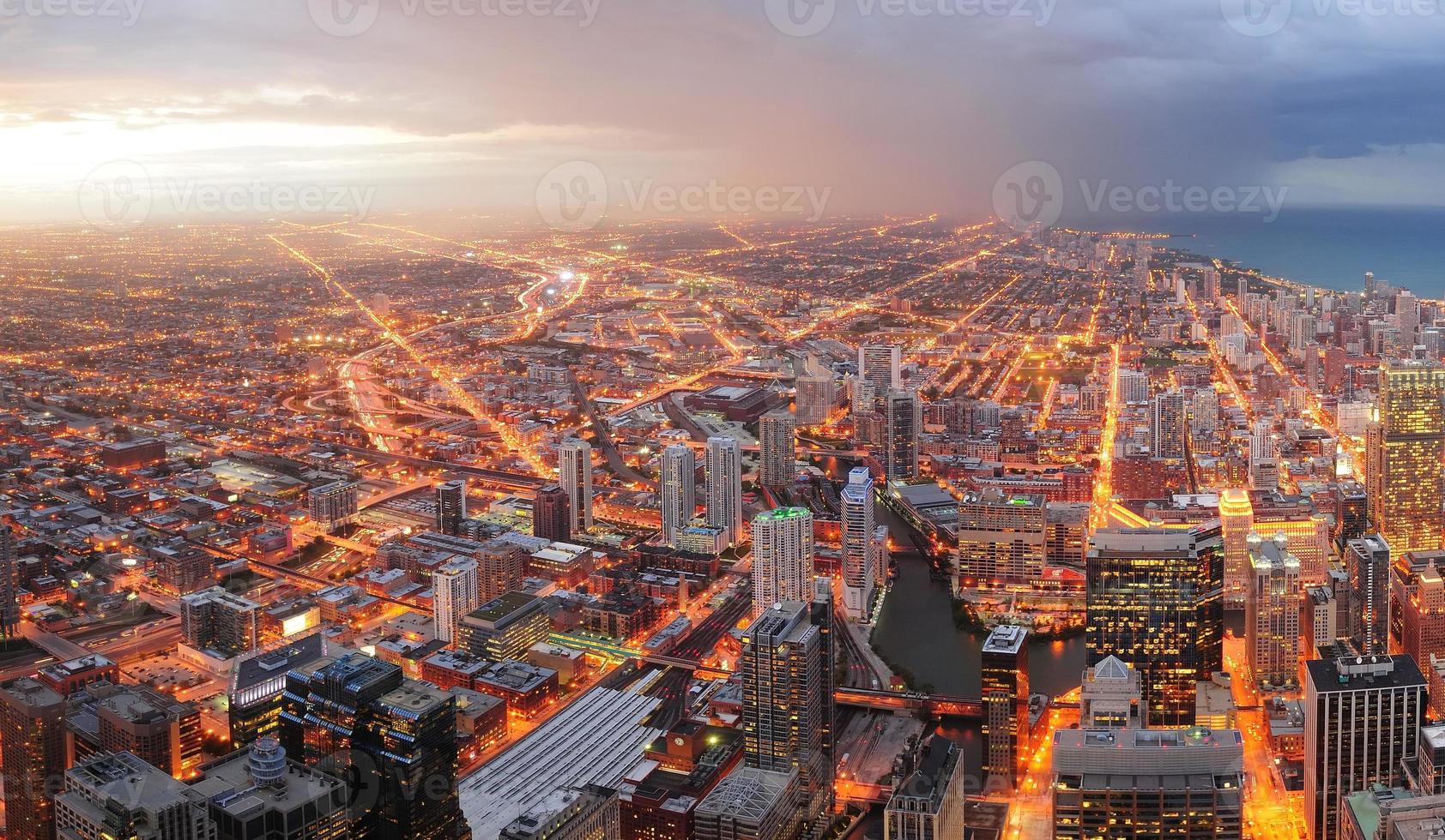 Luftpanorama der Innenstadt von Chicago foto