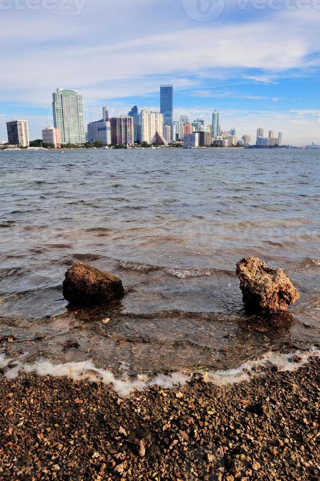 Blick auf das Wasser von Miami foto