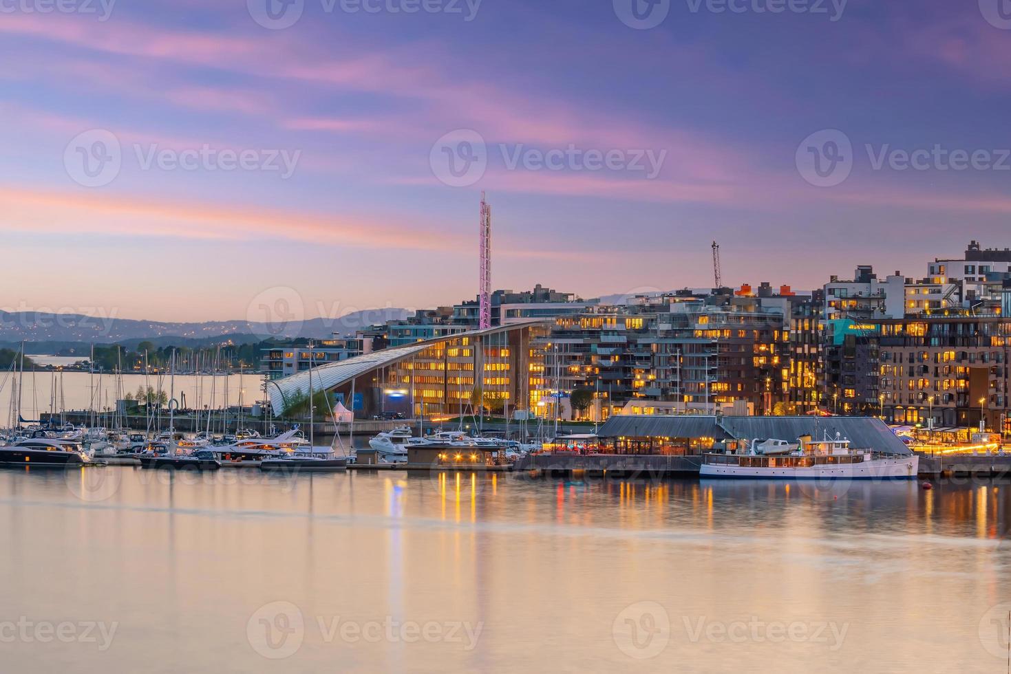 Skyline-Stadtbild der Innenstadt von Oslo in Norwegen foto