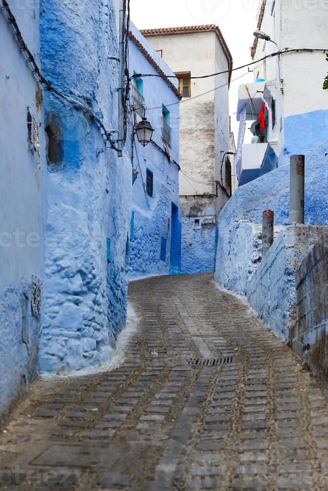 Straße in Chefchaouen, Marokko foto