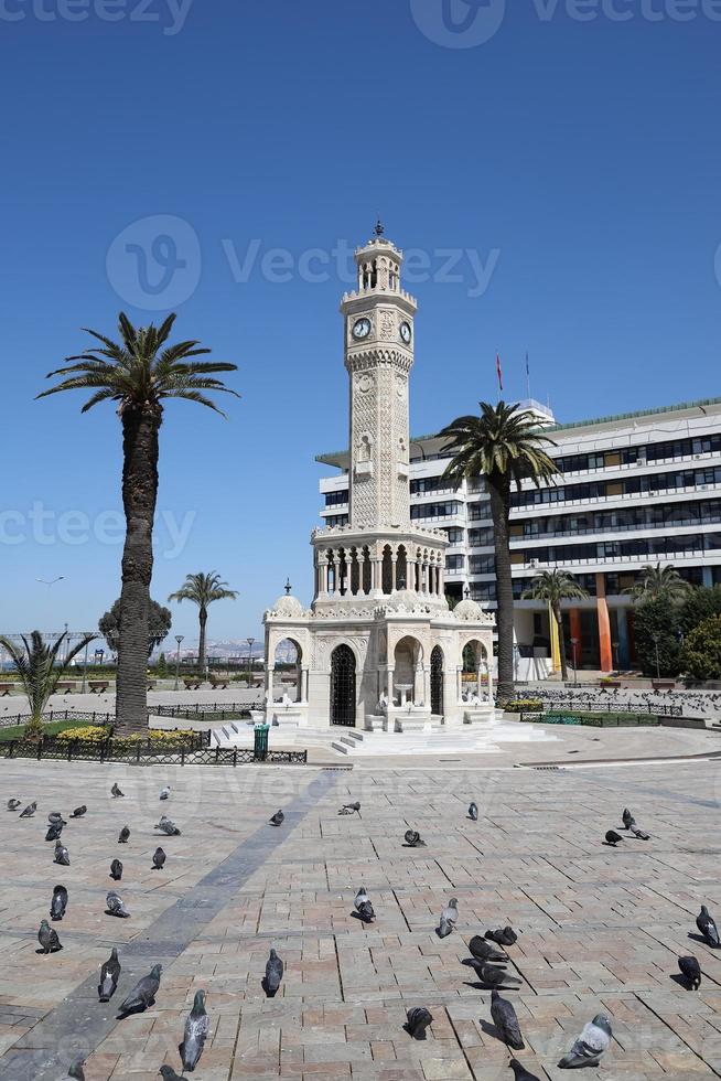 Uhrturm von Izmir in Izmir, Türkei foto