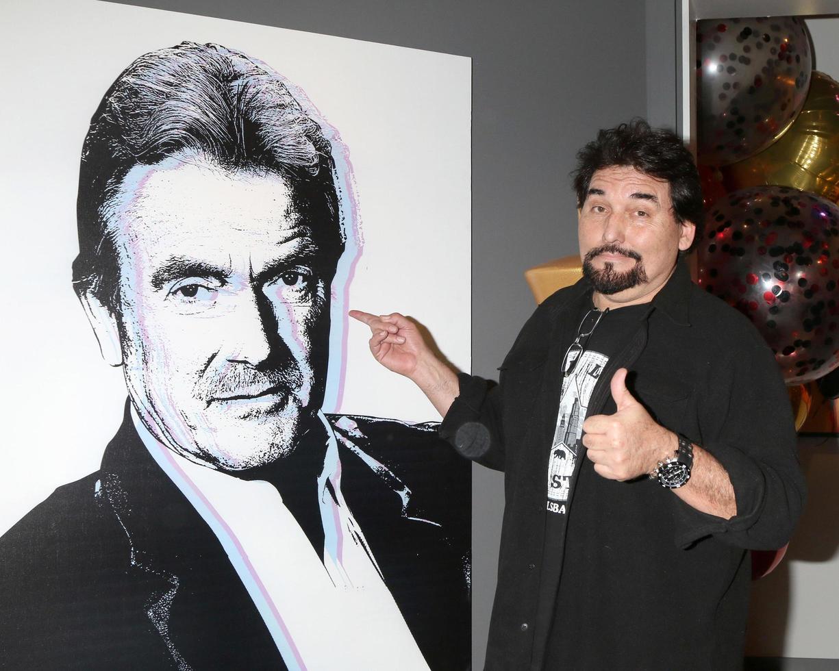 los angeles 7. feb - john castellanos bei der eric braeden 40-jährigen feier über die jungen und unruhigen in der fernsehstadt am 7. februar 2020 in los angeles, ca foto