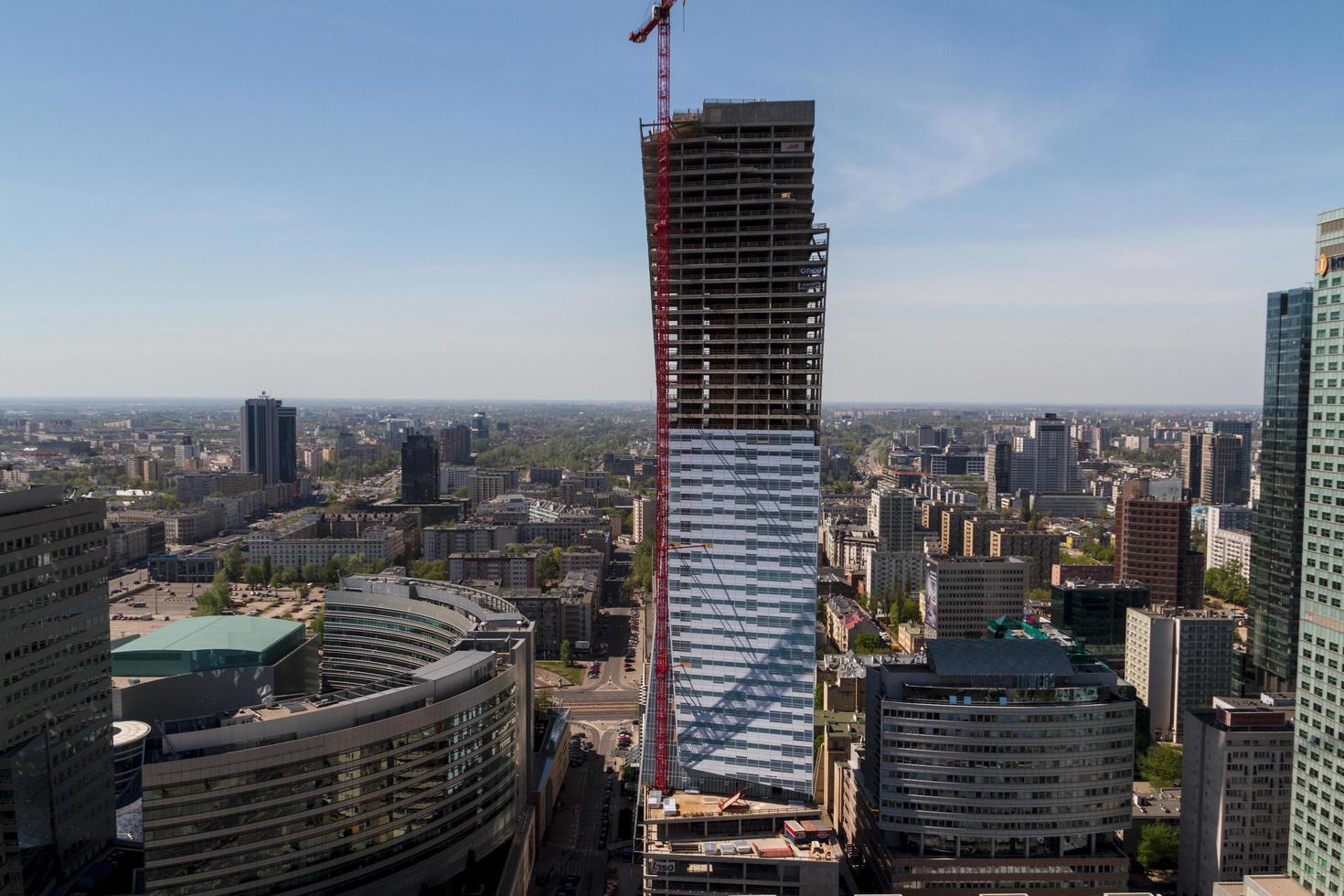 Warschauer Skyline mit Warschauer Türmen foto