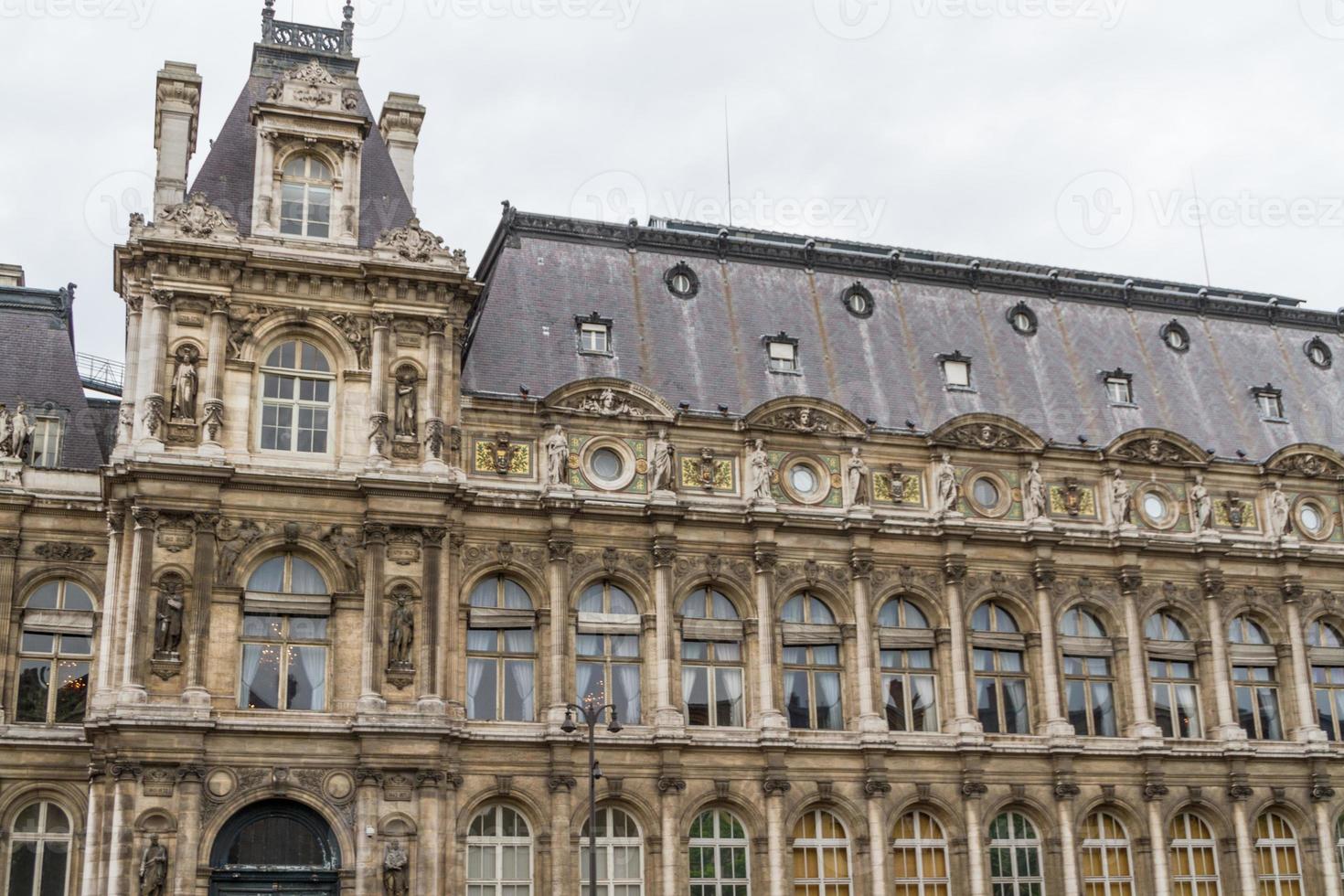 historisches gebäude in paris frankreich foto