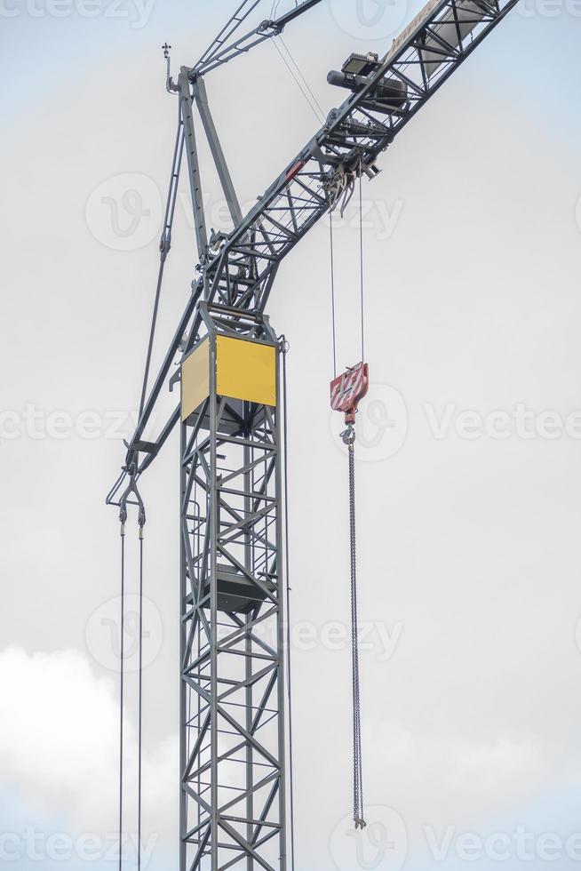 Kran auf der Baustelle foto