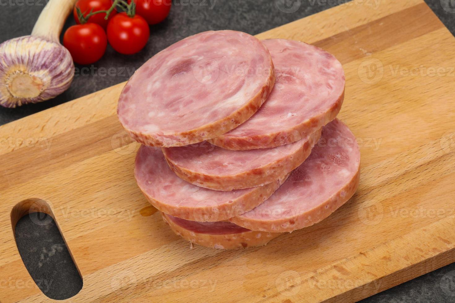 Naturschinken aus Schweinefleisch foto