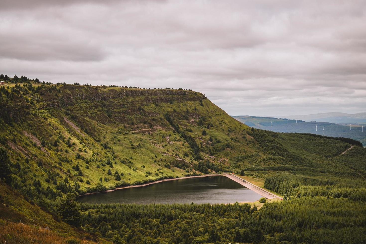 berge im nationalpark breckon beacons in wales. foto