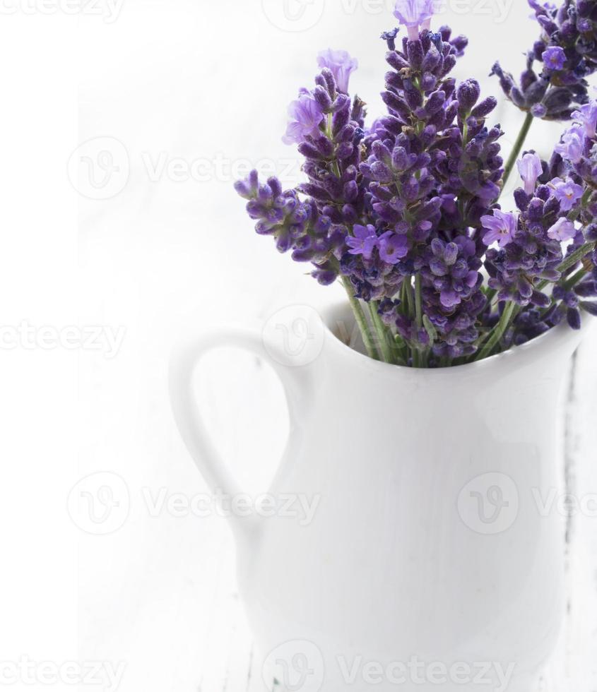 Lavendel in Vase foto
