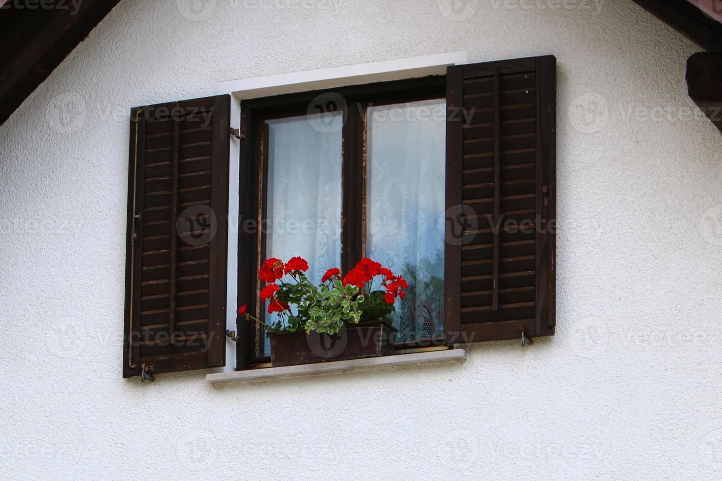 kleines Fenster in der Großstadt foto