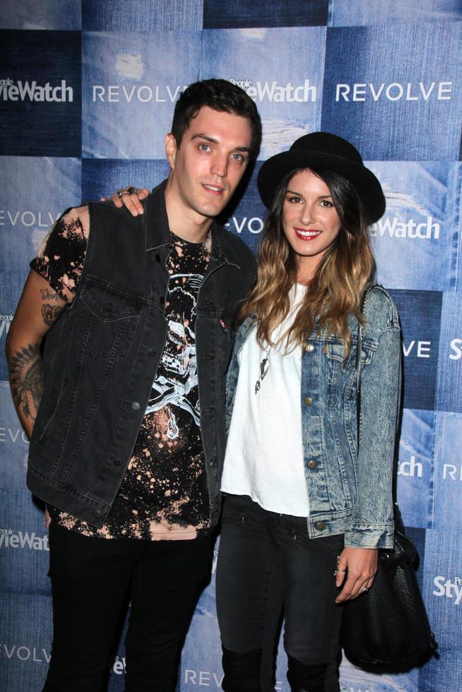 los angeles, 18. september - josh beech, shenae grimes at the people stylewatch veranstaltet hollywood denim party at the line am 18. september 2014 in los angeles, ca foto