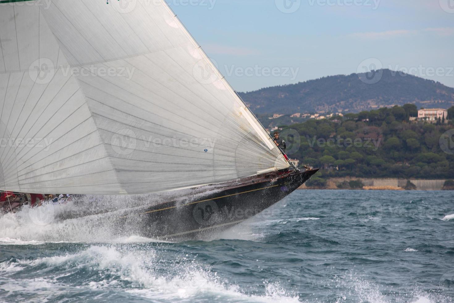 segelboot rennen foto