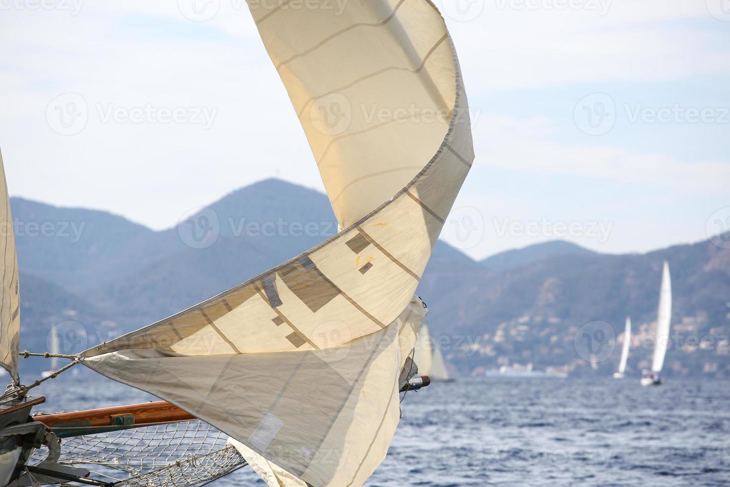 segelboot rennen foto