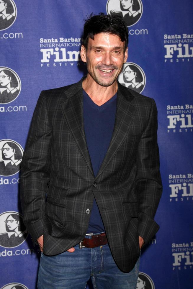 Santa Barbara, 24. Januar - Frank Grillo kommt am 24. Januar 2013 in Santa Barbara, ca foto