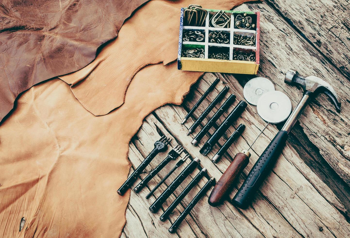 Handnähwerkzeug-Set für Lederhandwerk foto