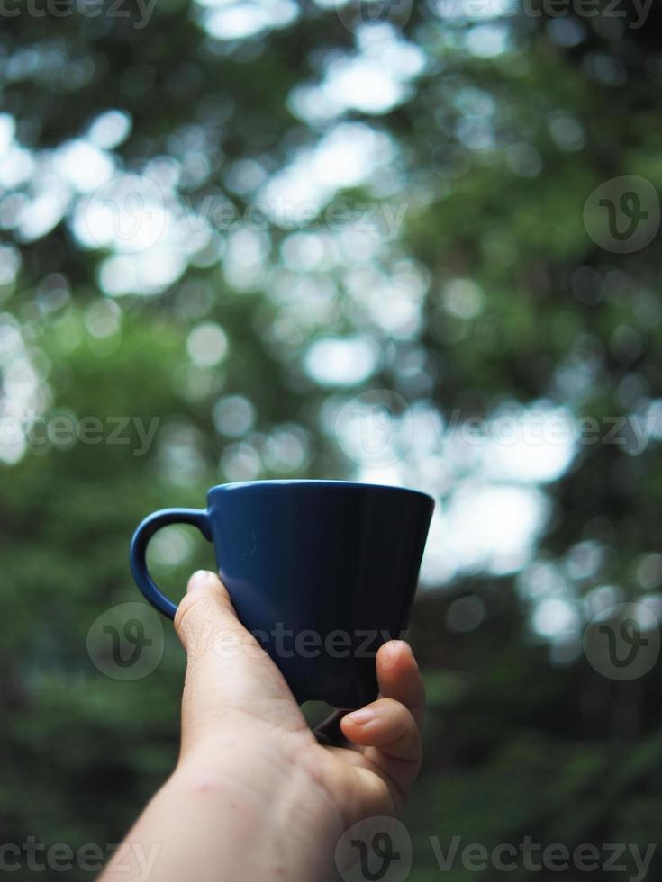 Kaffeetasse und Latte-Design mit Lifestyle-Café foto