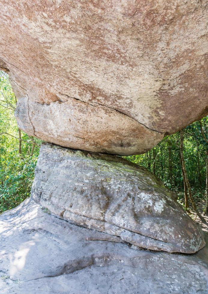 großer Sandsteinstapel foto