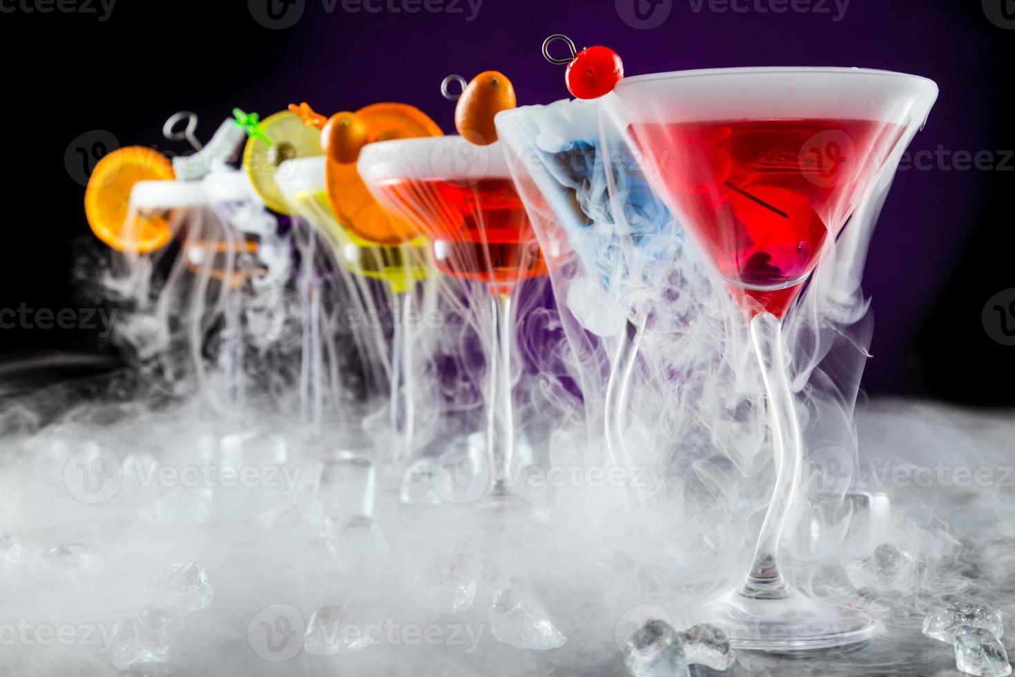 Martini-Getränke mit geräucherter Wirkung foto